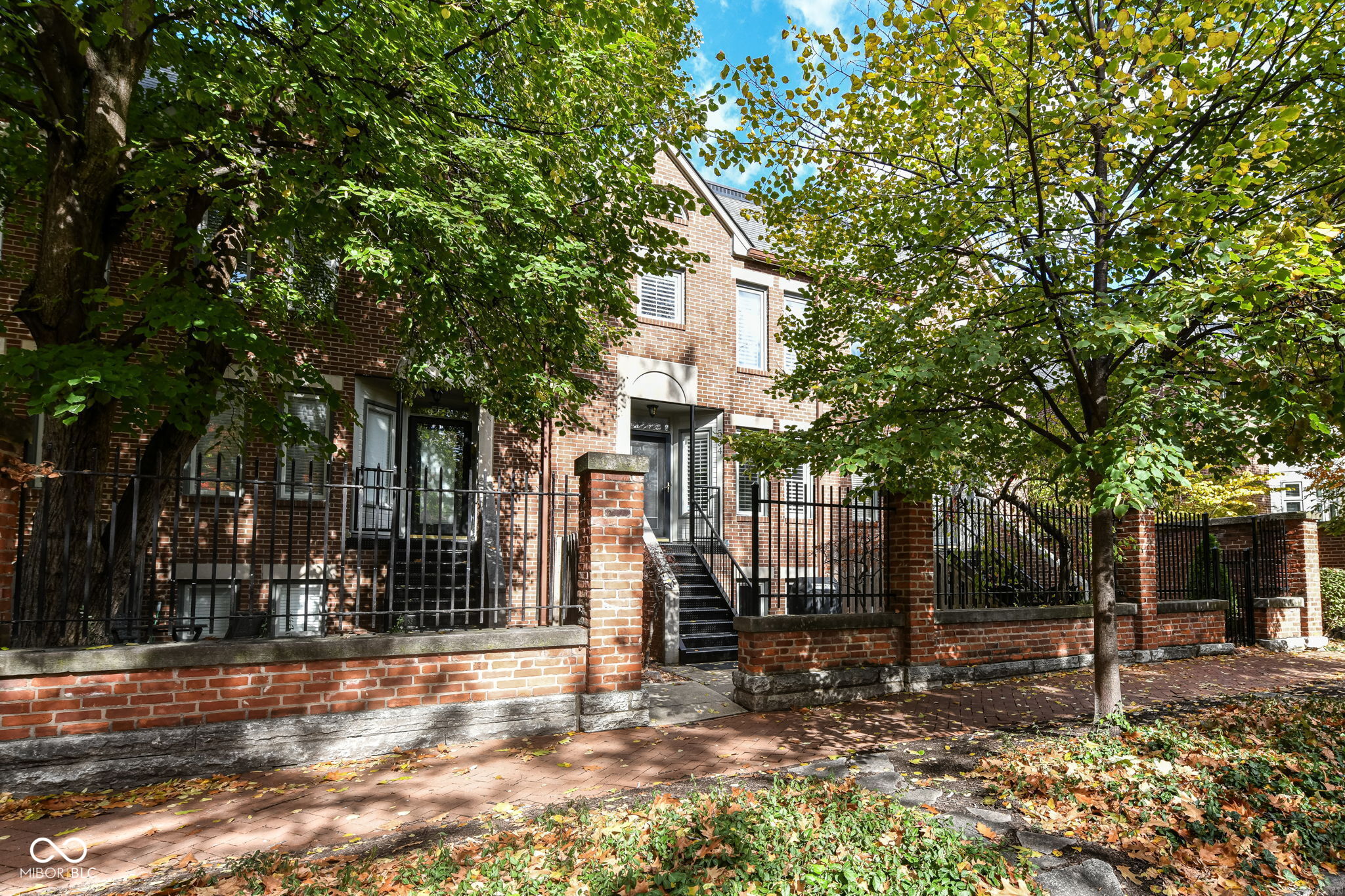554 E Vermont Street Indianapolis IN 46202