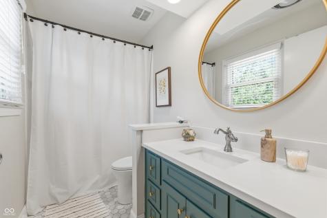 10716 W Lakeshore Drive Carmel IN 46033