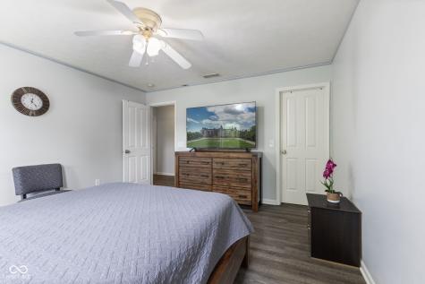 5851 Grand Avenue Plainfield IN 46168