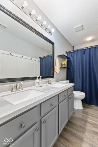 5851 Grand Avenue Plainfield IN 46168
