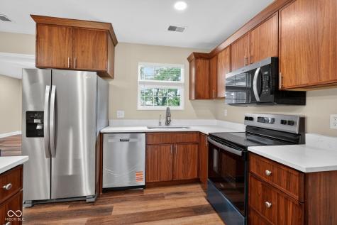 2516 Colony Court Indianapolis IN 46280