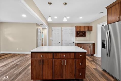 2516 Colony Court Indianapolis IN 46280