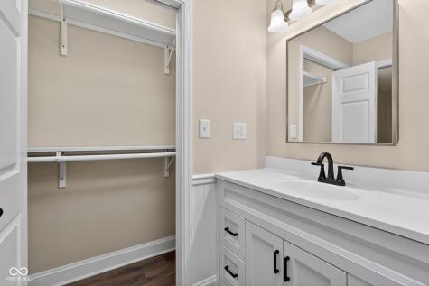2516 Colony Court Indianapolis IN 46280