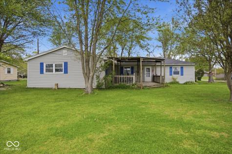 1225 E Hazelwood Street S Shelbyville IN 46176