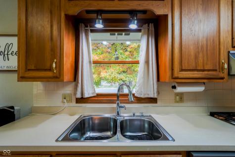 1540 Weber Drive Indianapolis IN 46227