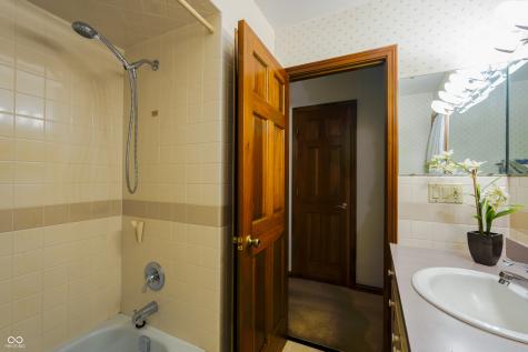 1540 Weber Drive Indianapolis IN 46227