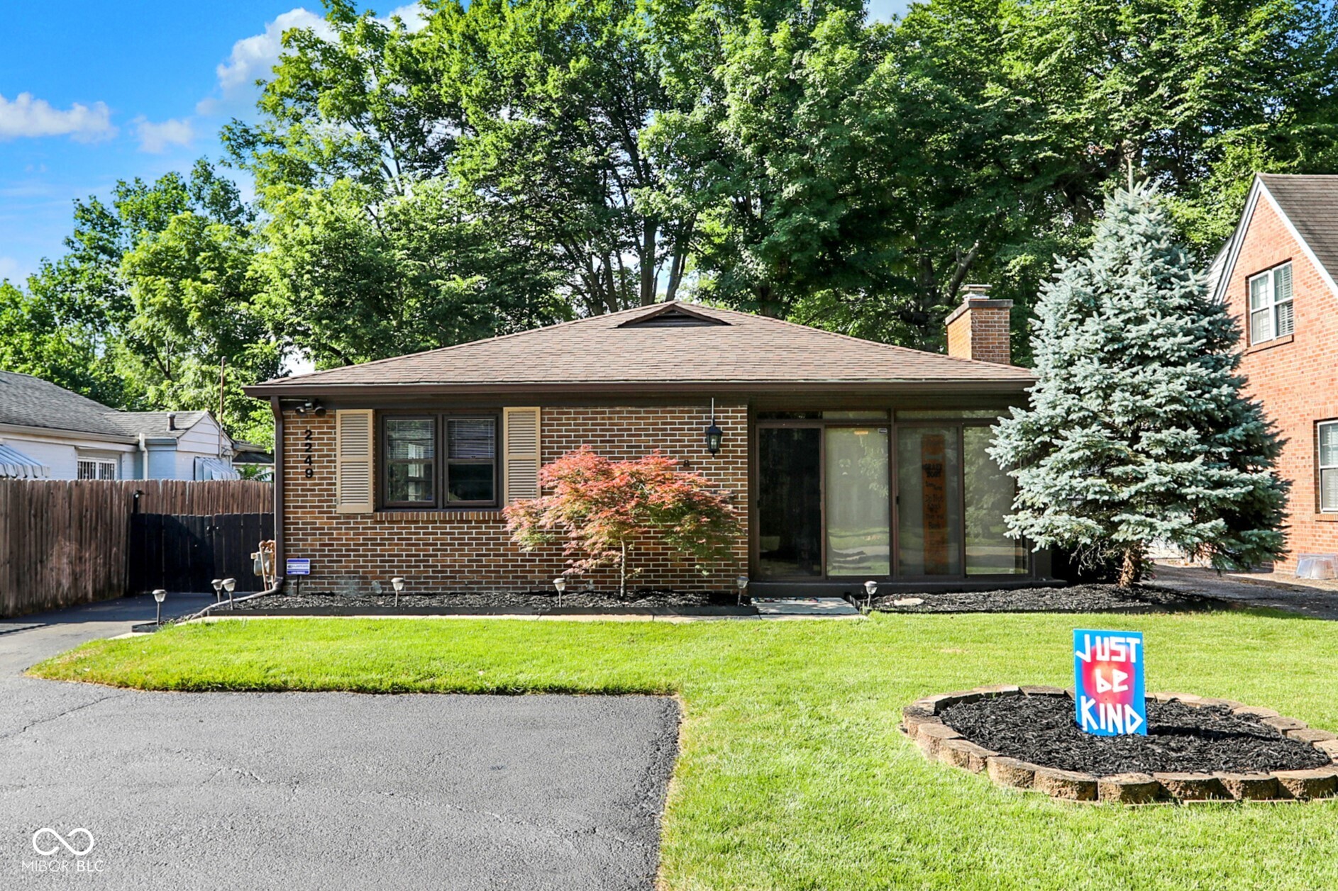 2249 Kessler Boulevard E Drive Indianapolis IN 46220