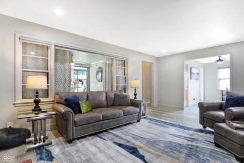 2249 Kessler Boulevard E Drive Indianapolis IN 46220