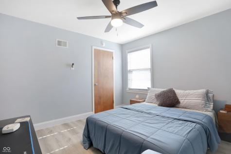 2249 Kessler Boulevard E Drive Indianapolis IN 46220