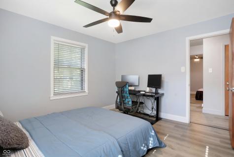2249 Kessler Boulevard E Drive Indianapolis IN 46220