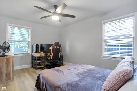 2249 Kessler Boulevard E Drive Indianapolis IN 46220