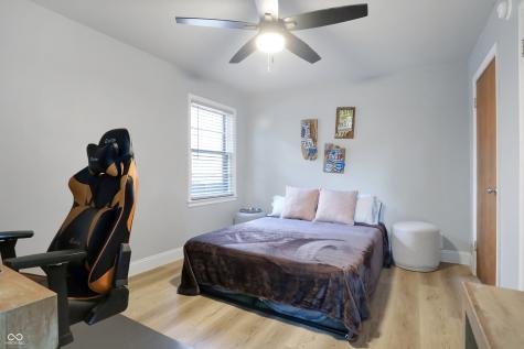 2249 Kessler Boulevard E Drive Indianapolis IN 46220