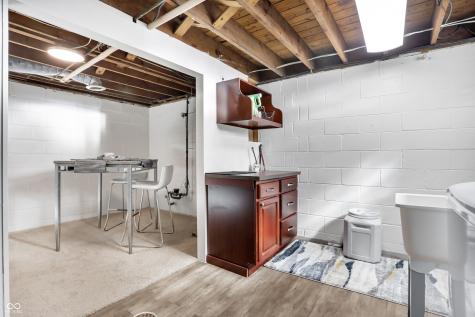 2249 Kessler Boulevard E Drive Indianapolis IN 46220