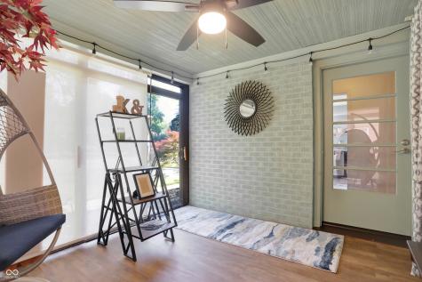 2249 Kessler Boulevard E Drive Indianapolis IN 46220