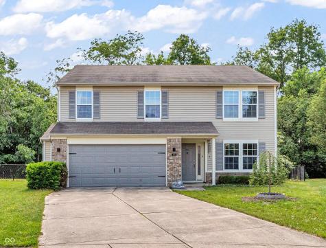 5851 Long Ridge Place Indianapolis IN 46221