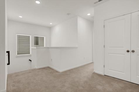 1063 Valentine Lane Carmel IN 46032