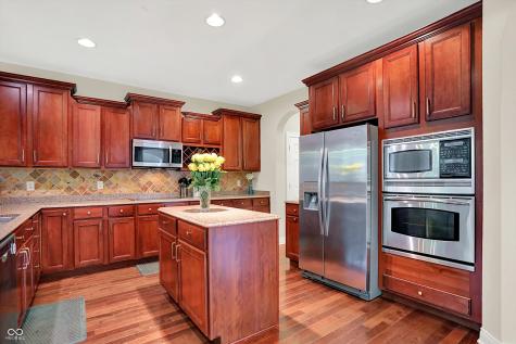 2592 Highmount Court Carmel IN 46033