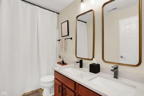 2592 Highmount Court Carmel IN 46033