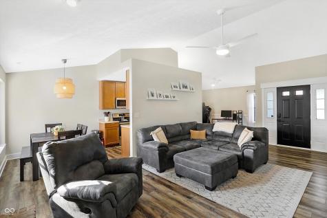 7445 Cobblestone East Drive Indianapolis IN 46236