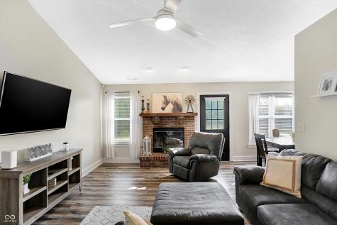 7445 Cobblestone East Drive Indianapolis IN 46236