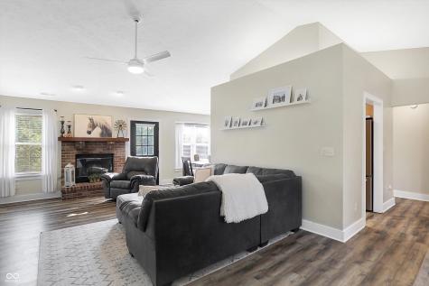 7445 Cobblestone East Drive Indianapolis IN 46236