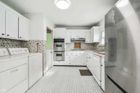 6207 E 14th Street Indianapolis IN 46219