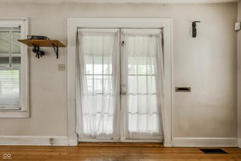 6207 E 14th Street Indianapolis IN 46219