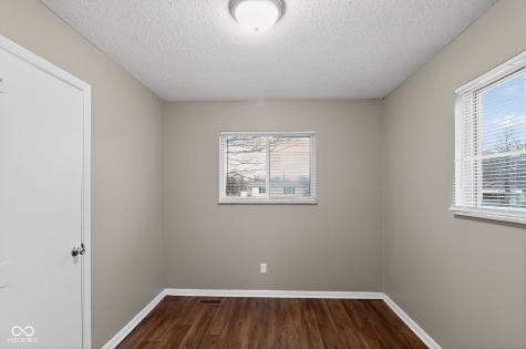 4909 Hyperion Court Indianapolis IN 46203