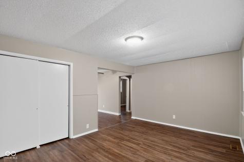4909 Hyperion Court Indianapolis IN 46203