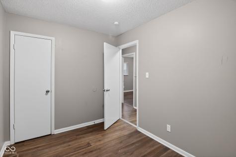 4909 Hyperion Court Indianapolis IN 46203