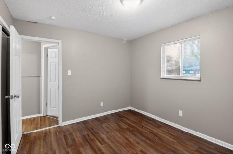 4909 Hyperion Court Indianapolis IN 46203