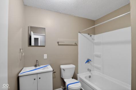 4909 Hyperion Court Indianapolis IN 46203