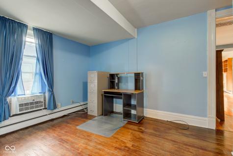 211 S Independence Street Windfall IN 46076