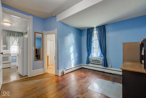 211 S Independence Street Windfall IN 46076