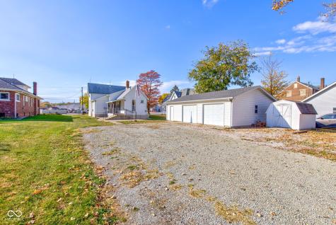 211 S Independence Street Windfall IN 46076