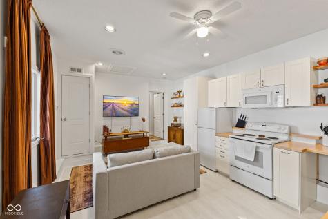 131 E 36th Street Indianapolis IN 46205