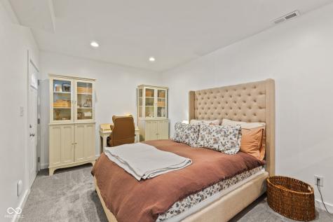131 E 36th Street Indianapolis IN 46205