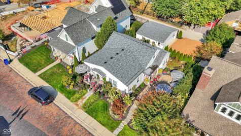 285 N Main Street Zionsville IN 46077
