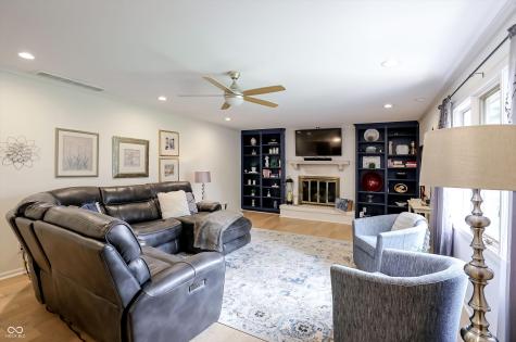 12433 Brompton Road Carmel IN 46033