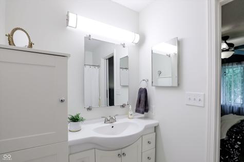 12433 Brompton Road Carmel IN 46033