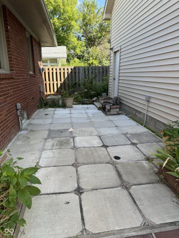 75 N 15th Avenue Beech Grove IN 46107