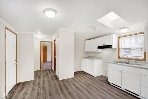 48 Echo Lake W Drive Mooresville IN 46158