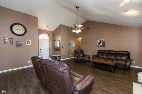 367 Primrose Lane Avon IN 46123