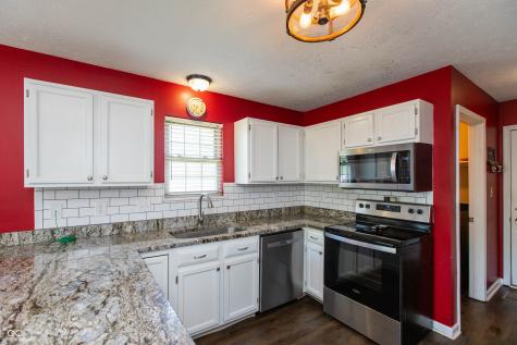 367 Primrose Lane Avon IN 46123