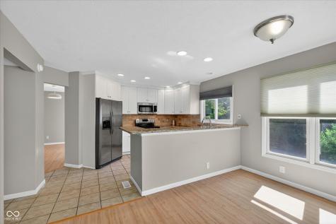 1135 Clairborne Court Carmel IN 46280