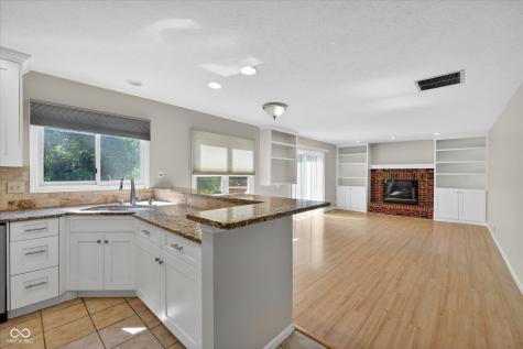 1135 Clairborne Court Carmel IN 46280