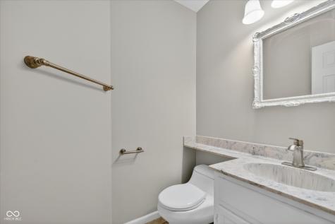 1135 Clairborne Court Carmel IN 46280