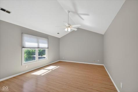 1135 Clairborne Court Carmel IN 46280