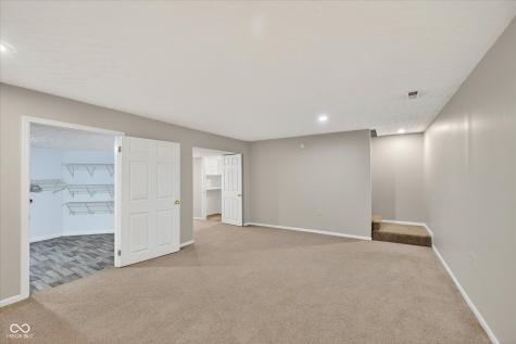 1135 Clairborne Court Carmel IN 46280
