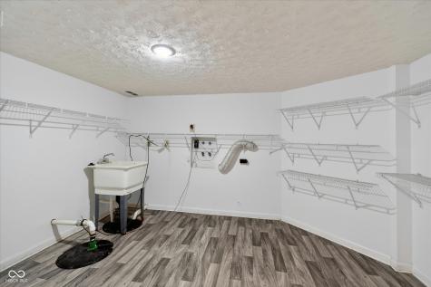 1135 Clairborne Court Carmel IN 46280